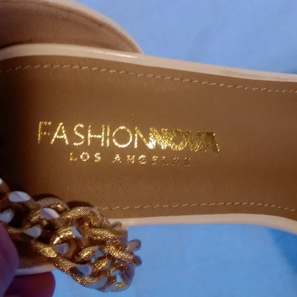 Fashion Nova White and Gold Stiletto Heels with Gold Ankle Chains. Size11 - Picture 2 of 10